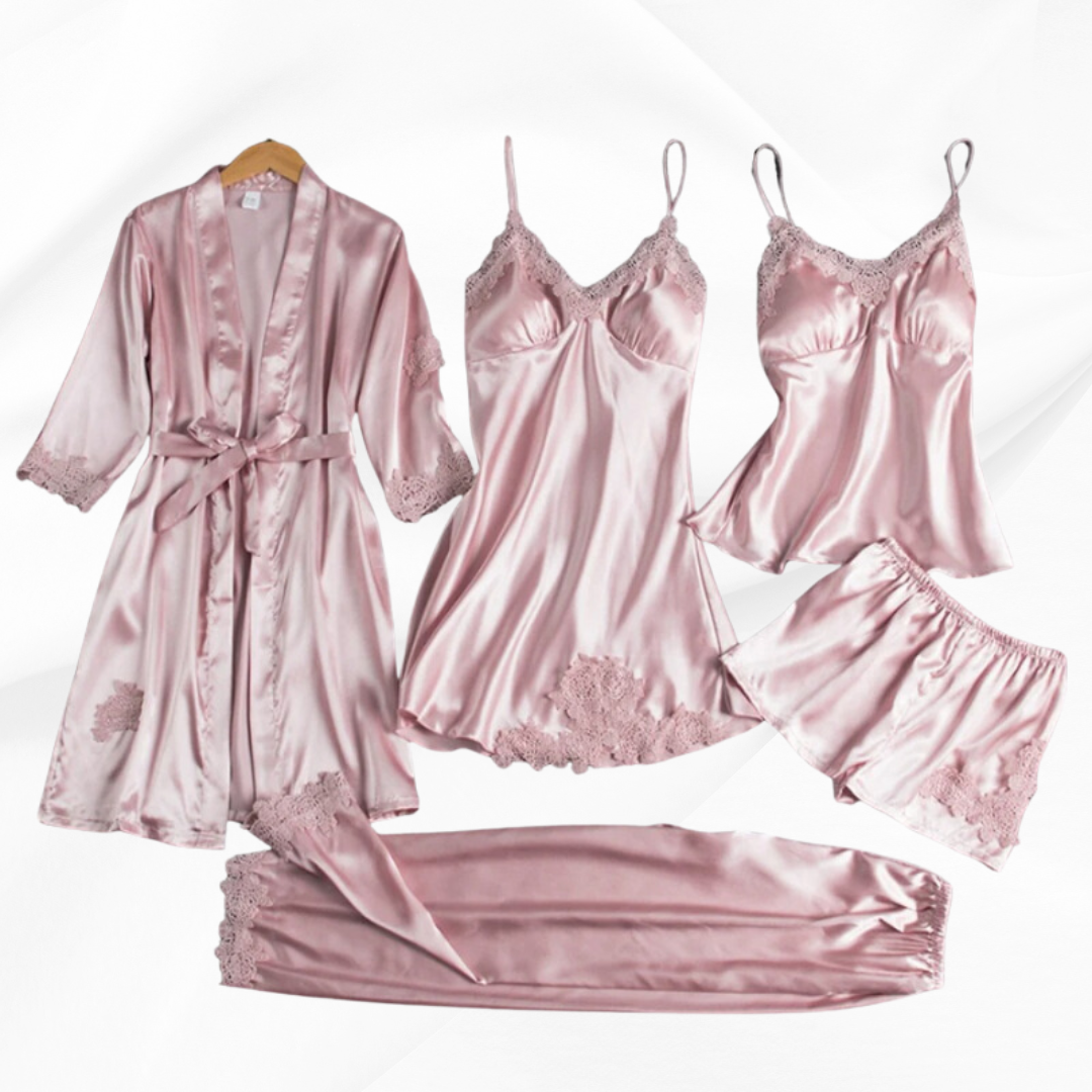 Utrechtlynn ® | LUXE SATIJNEN NACHTSET