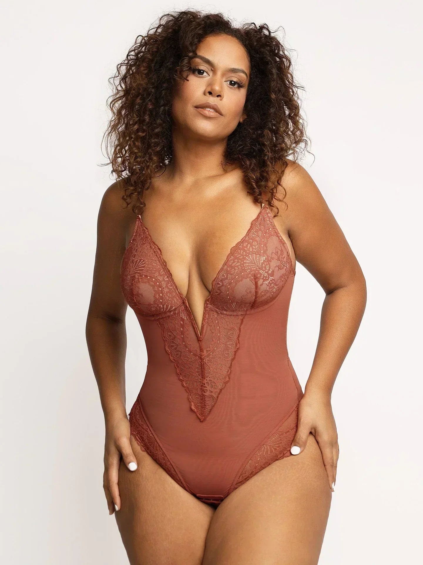 Utrechtlynn ® | BODYSUIT MET DIEPE V-HALS