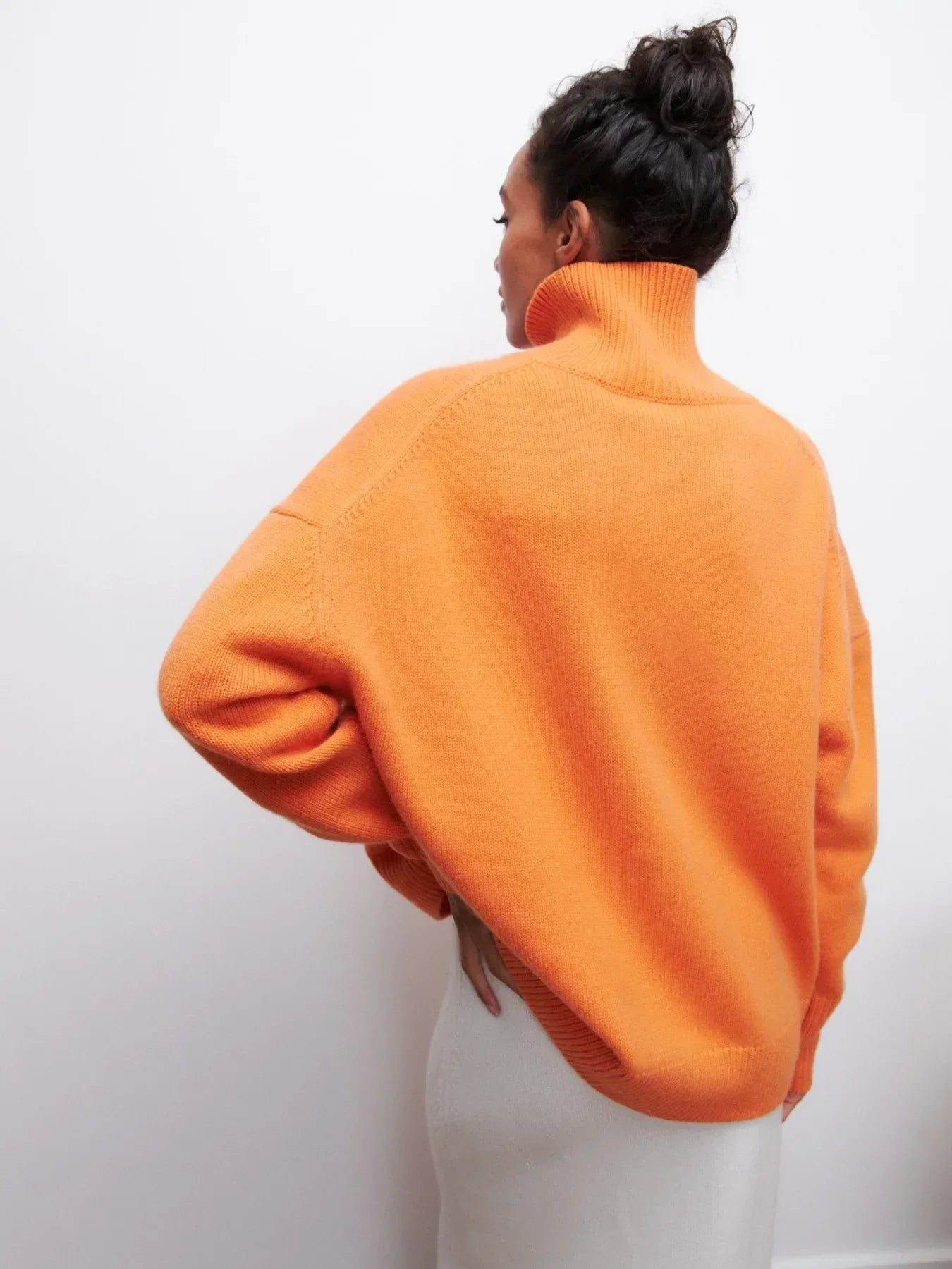 Utrechtlynn ® | COZY NECK SWEATER