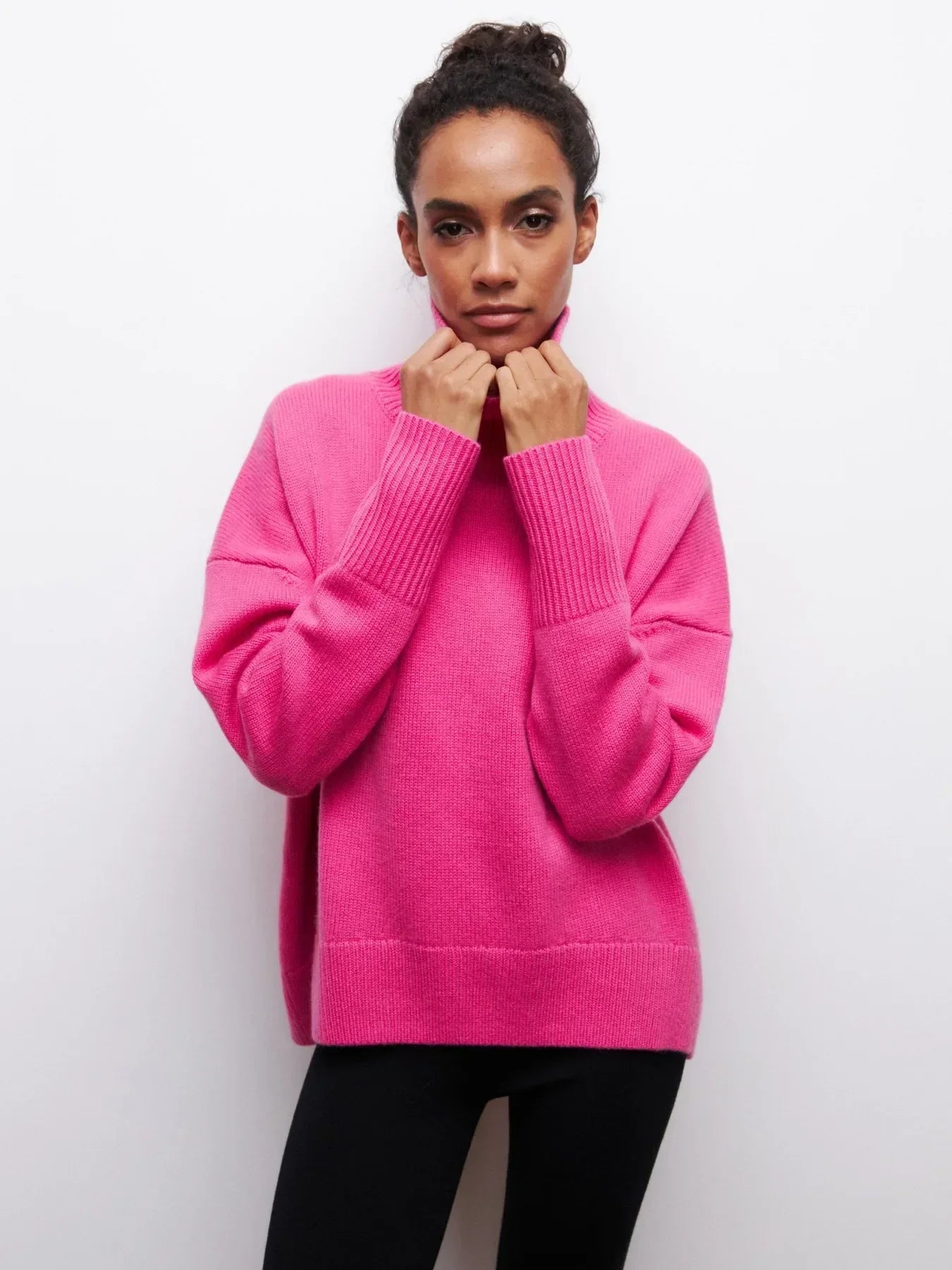 Utrechtlynn ® | COZY NECK SWEATER