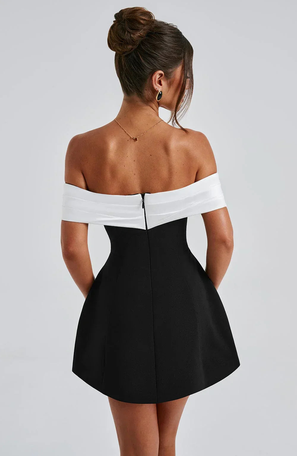 Utrechtlynn ® | MINI DRESS - BLACK/WHITE
