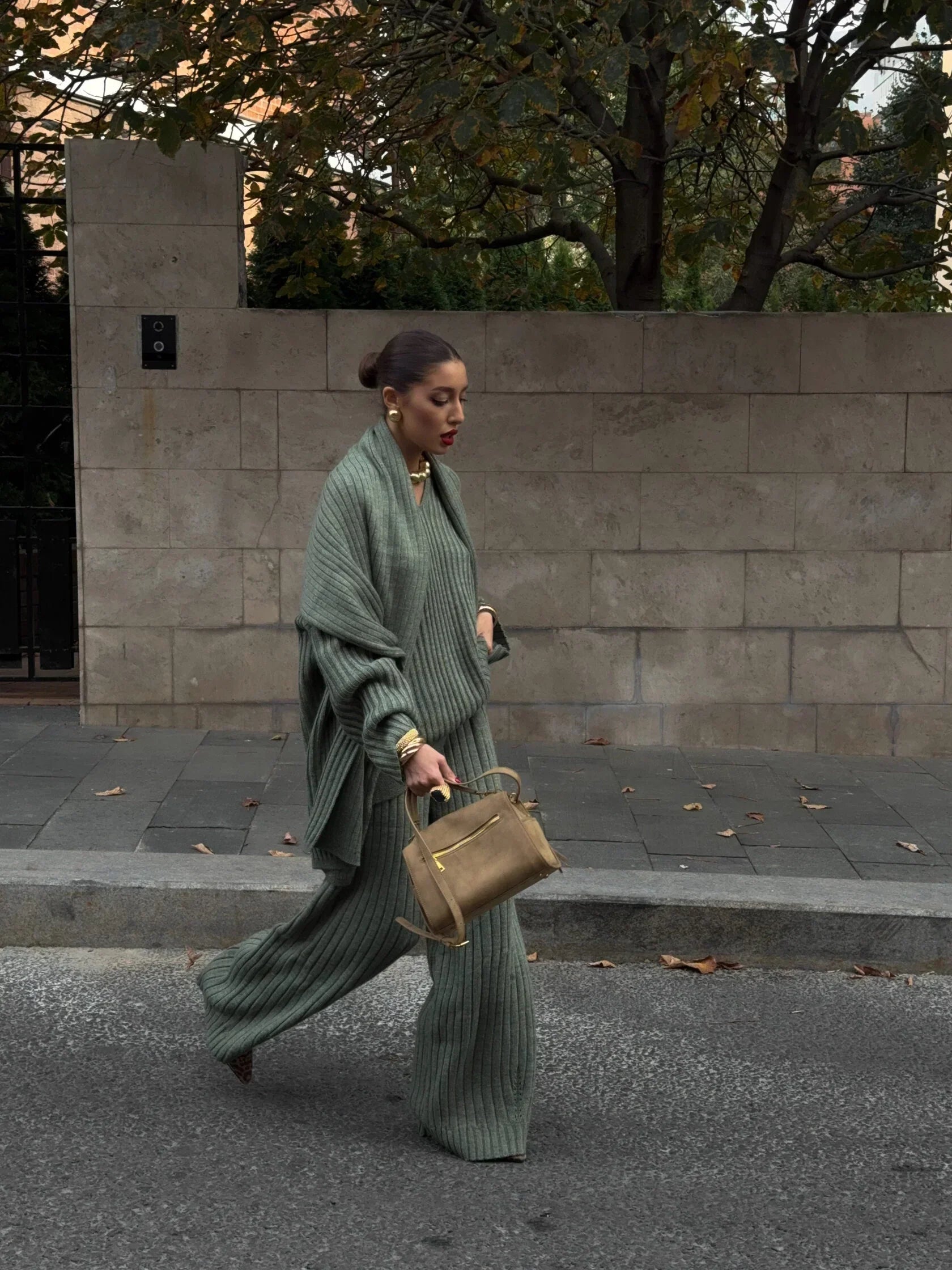 Utrechtlynn® | V-HALS PAKJE MET SJAAL