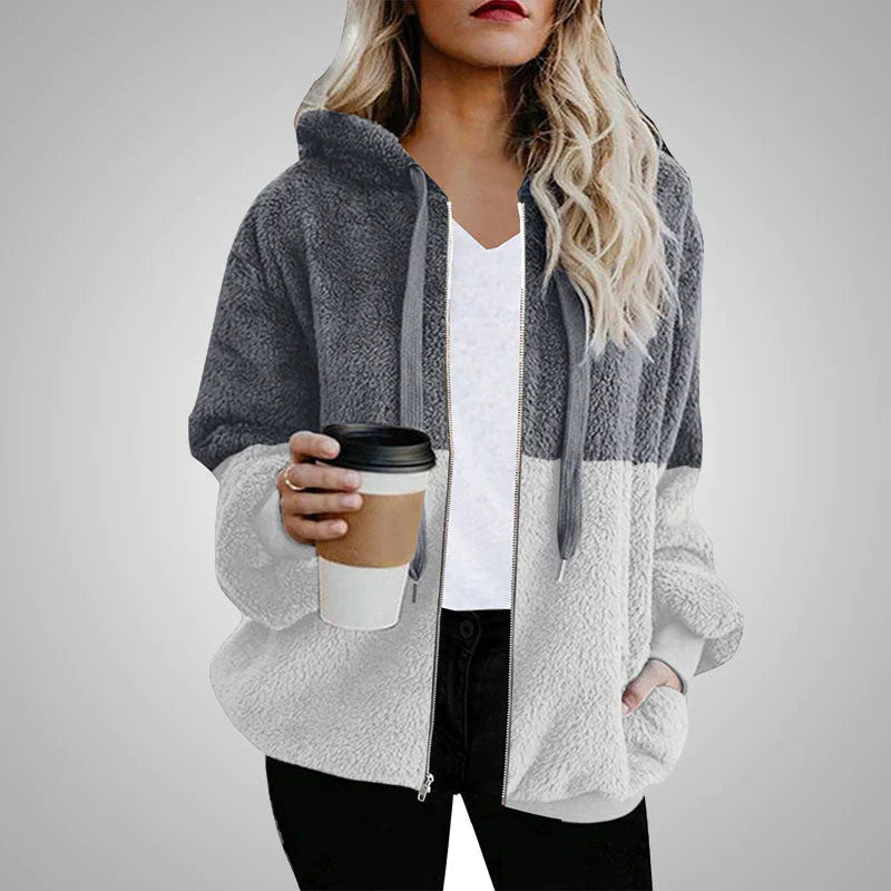 Utrechtlynn ® | FLUFFY CARDIGAN MET CAPUCHON