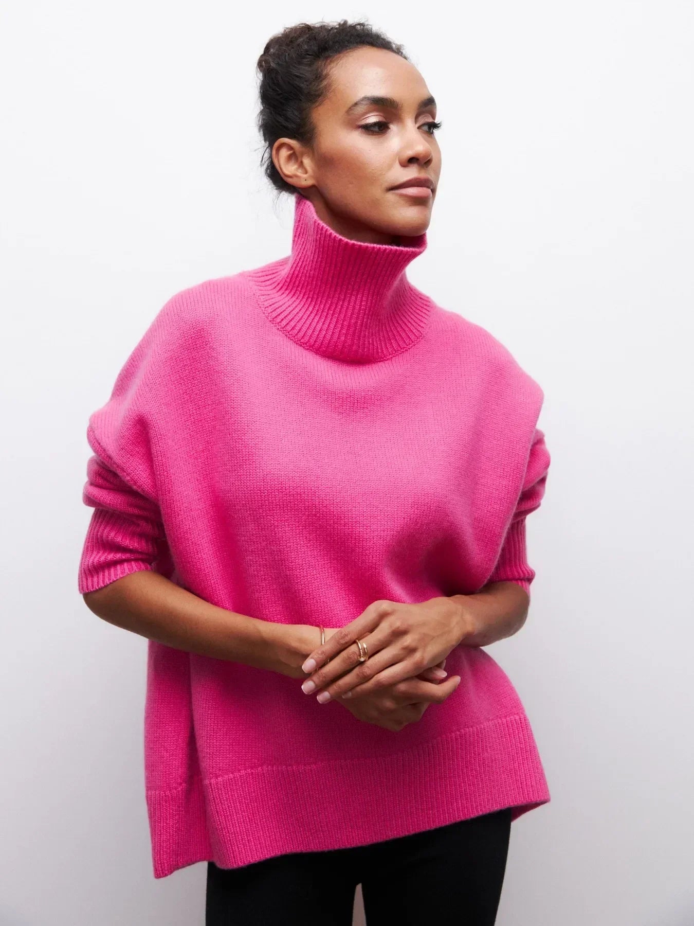 Utrechtlynn ® | COZY NECK SWEATER